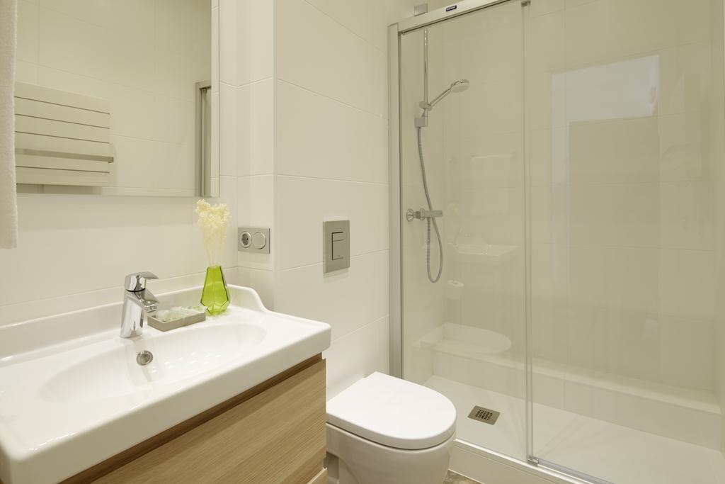 Simone By Feelfree Rentals Σαν Σεμπαστιάν Δωμάτιο φωτογραφία